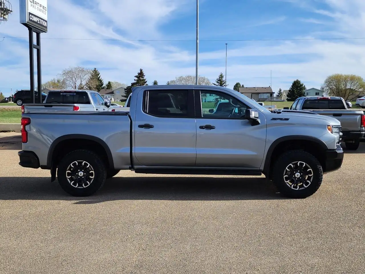 Chevrolet Silverado 1500 - Image 17