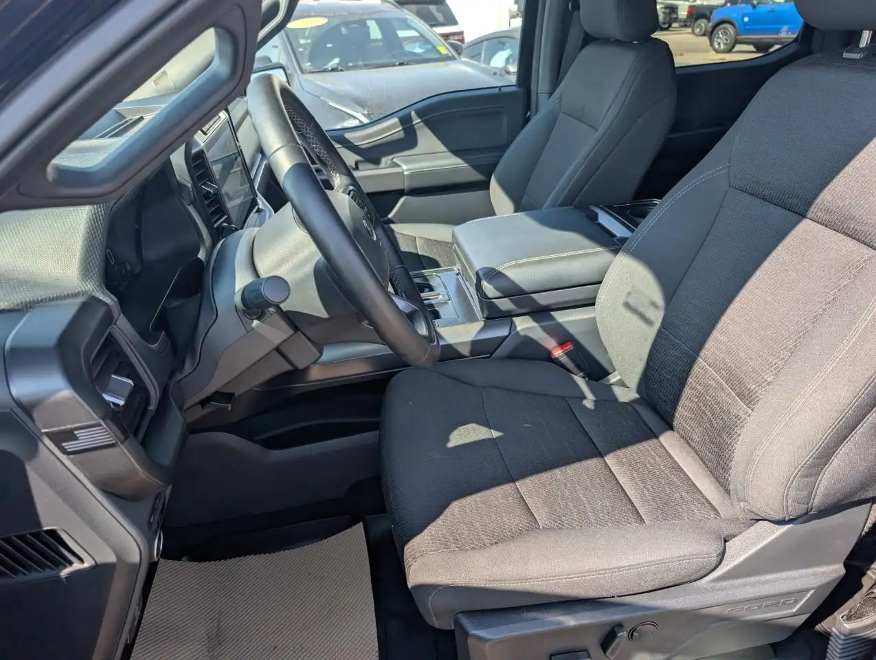 Ford F-150 - Image 22