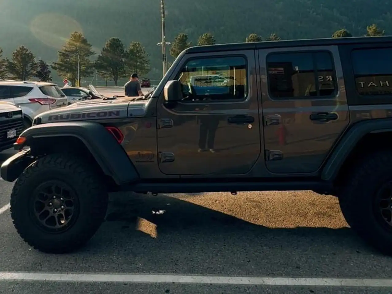 Jeep Wrangler - Image 2