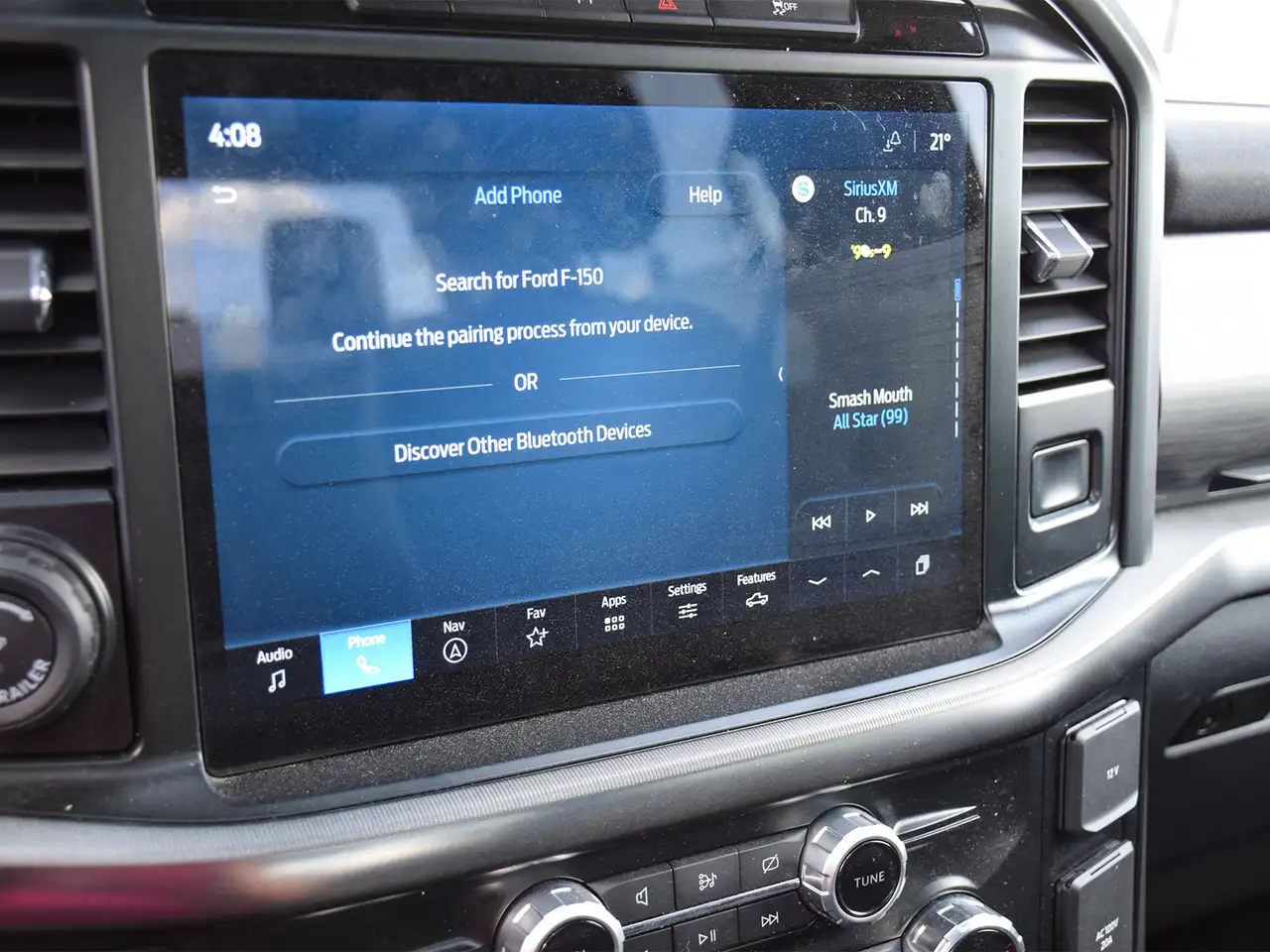Ford F-150 - Image 25