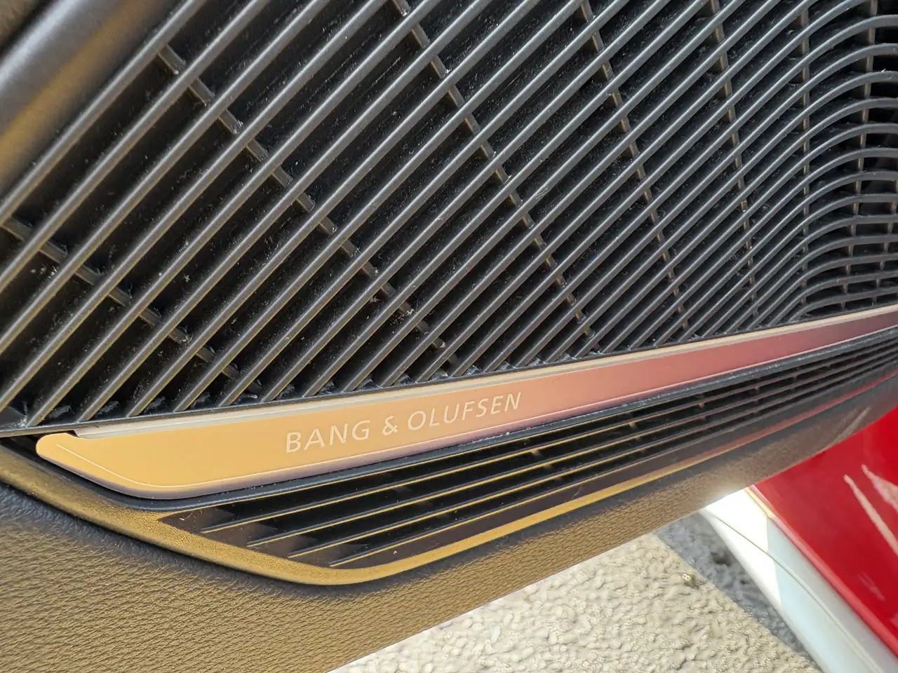 Audi S4 - Image 10
