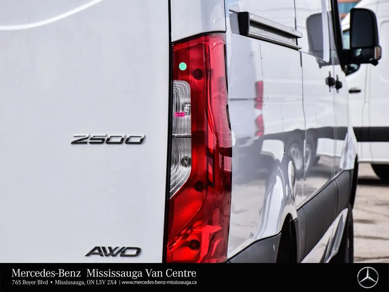 Mercedes-Benz Sprinter - Image 9
