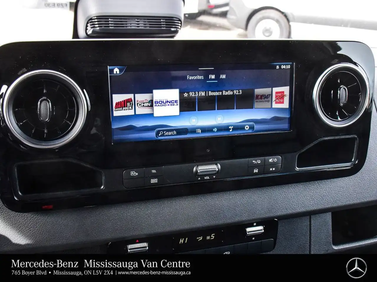 Mercedes-Benz Sprinter - Image 22