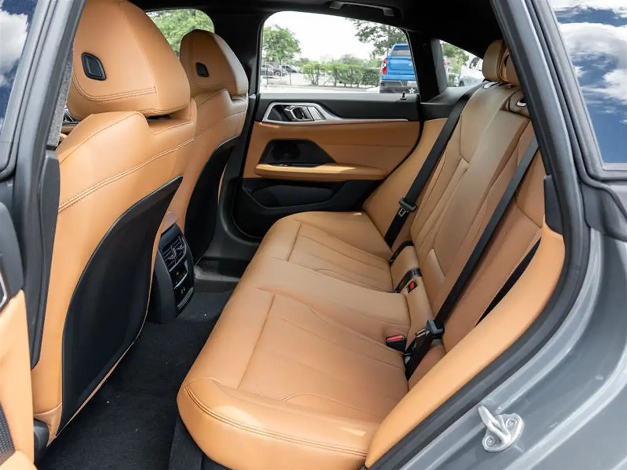 BMW 4 Series - Image 23