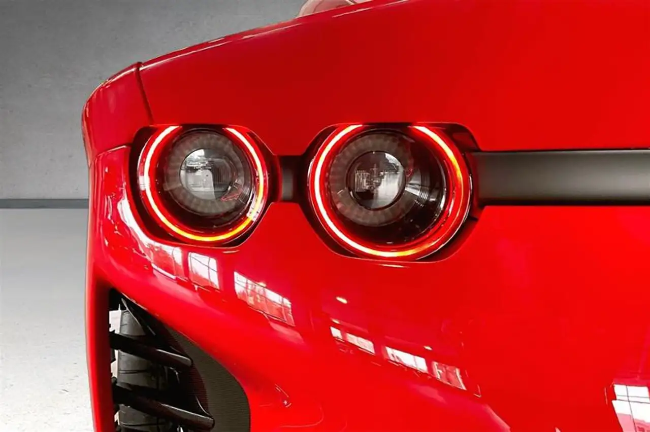 Ferrari 812 - Image 18