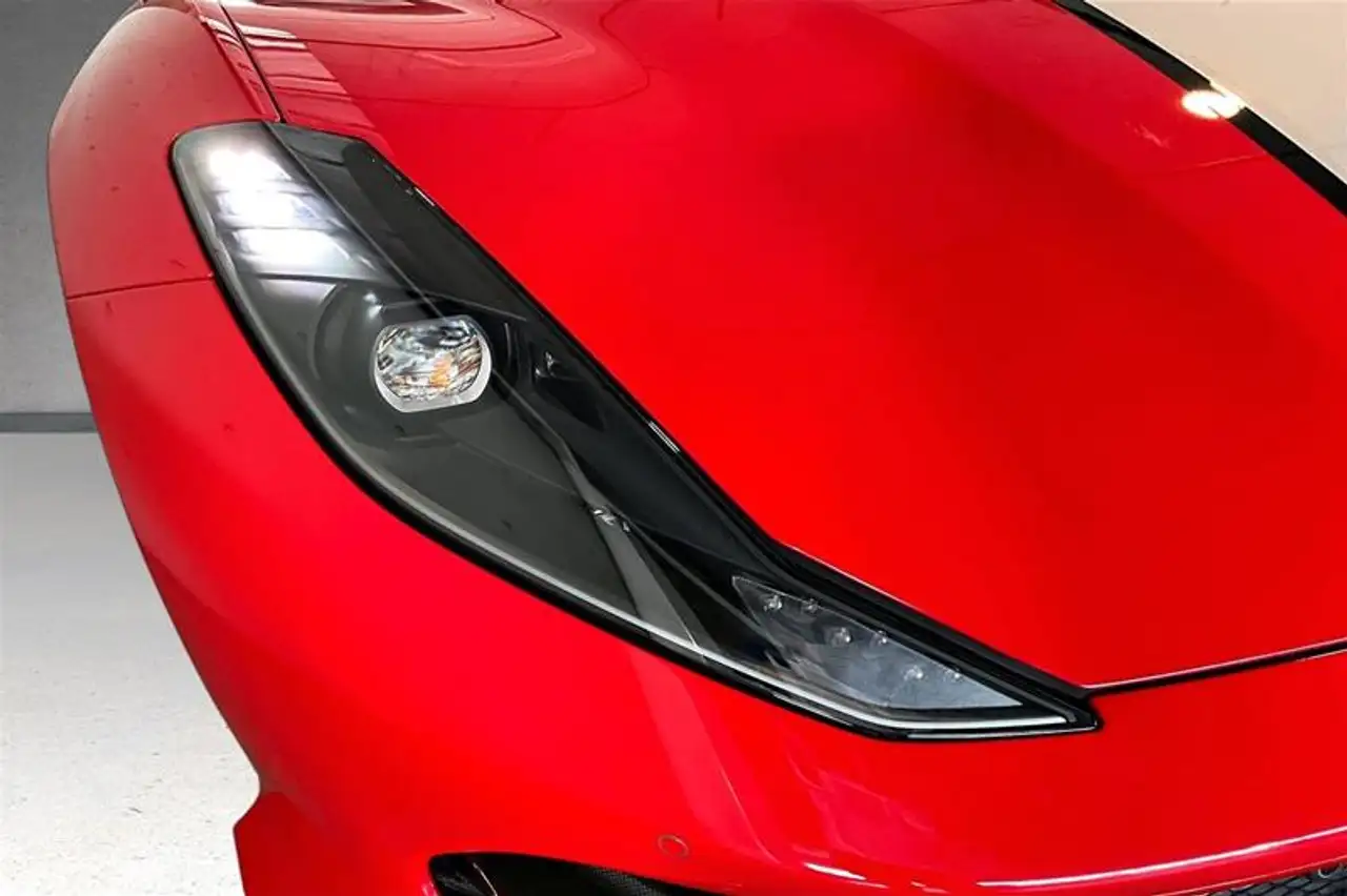 Ferrari 812 - Image 12