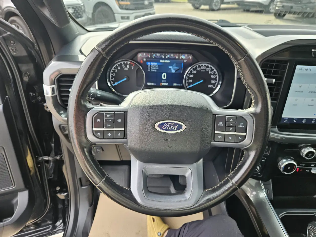 Ford F-150 - Image 17