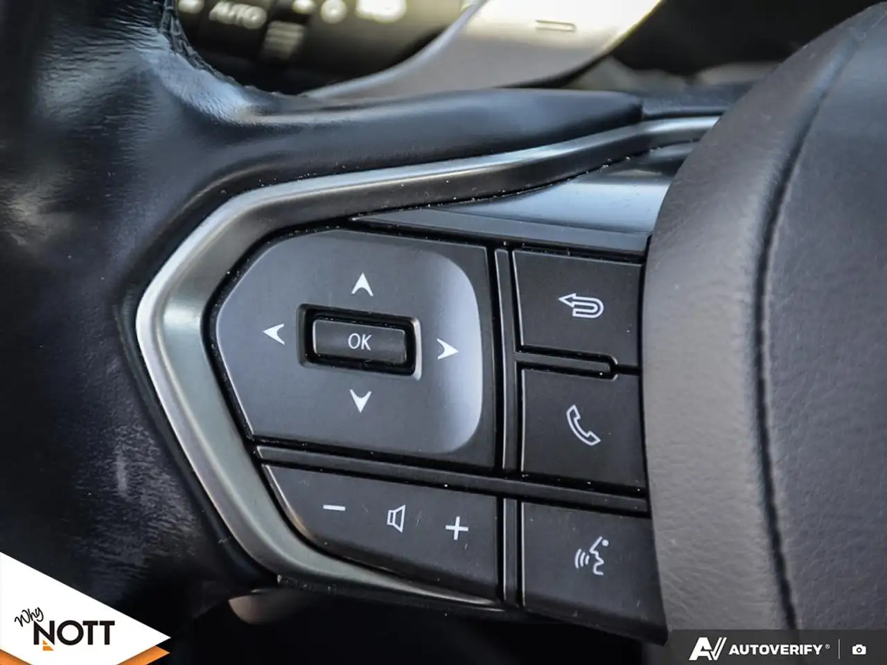 Lexus NX - Image 18