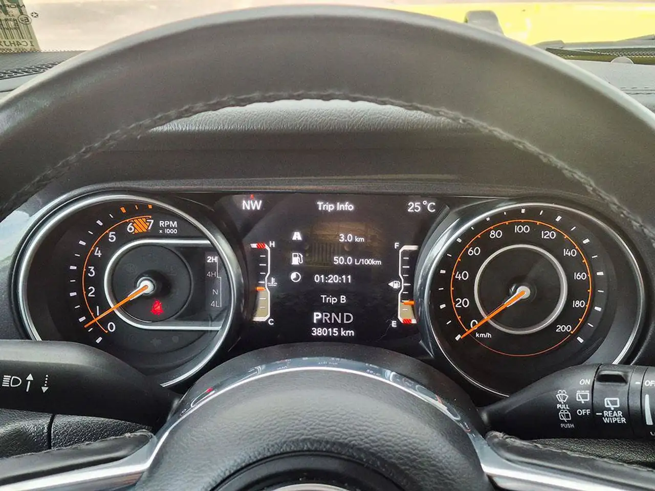 Jeep Wrangler - Image 13