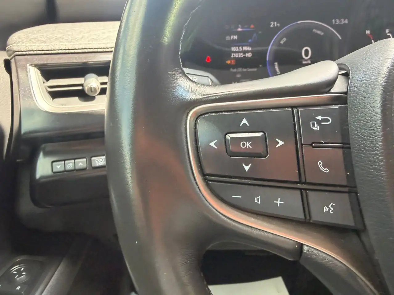 Lexus UX - Image 16