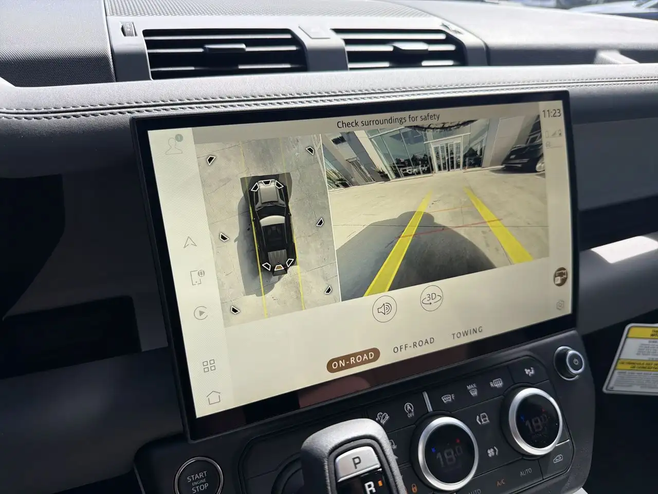 Land Rover Defender - Image 14