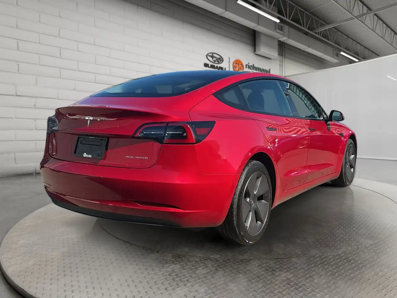 Tesla Model 3 - Image 5