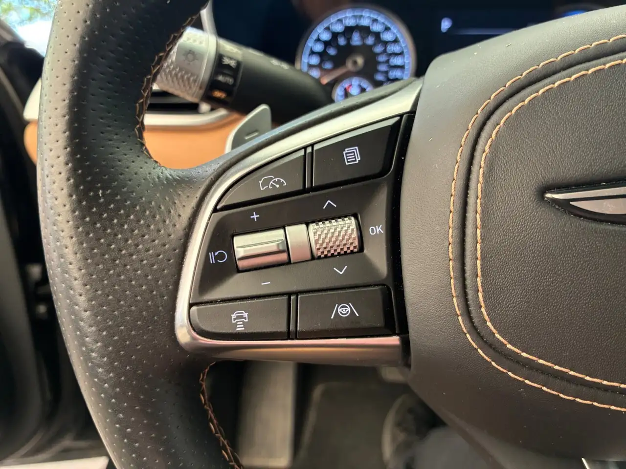 Genesis G70 - Image 13