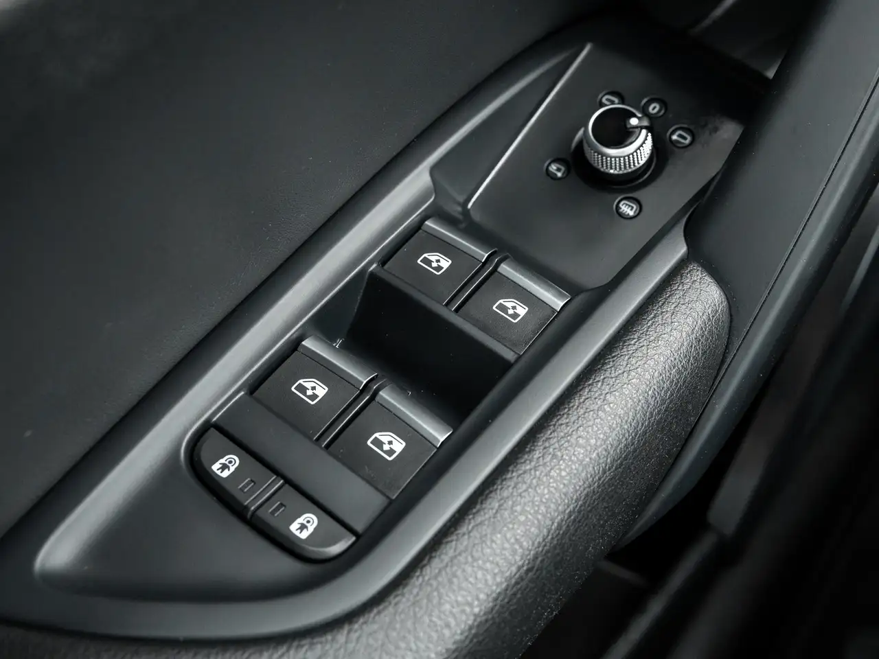 Audi Q5 - Image 15