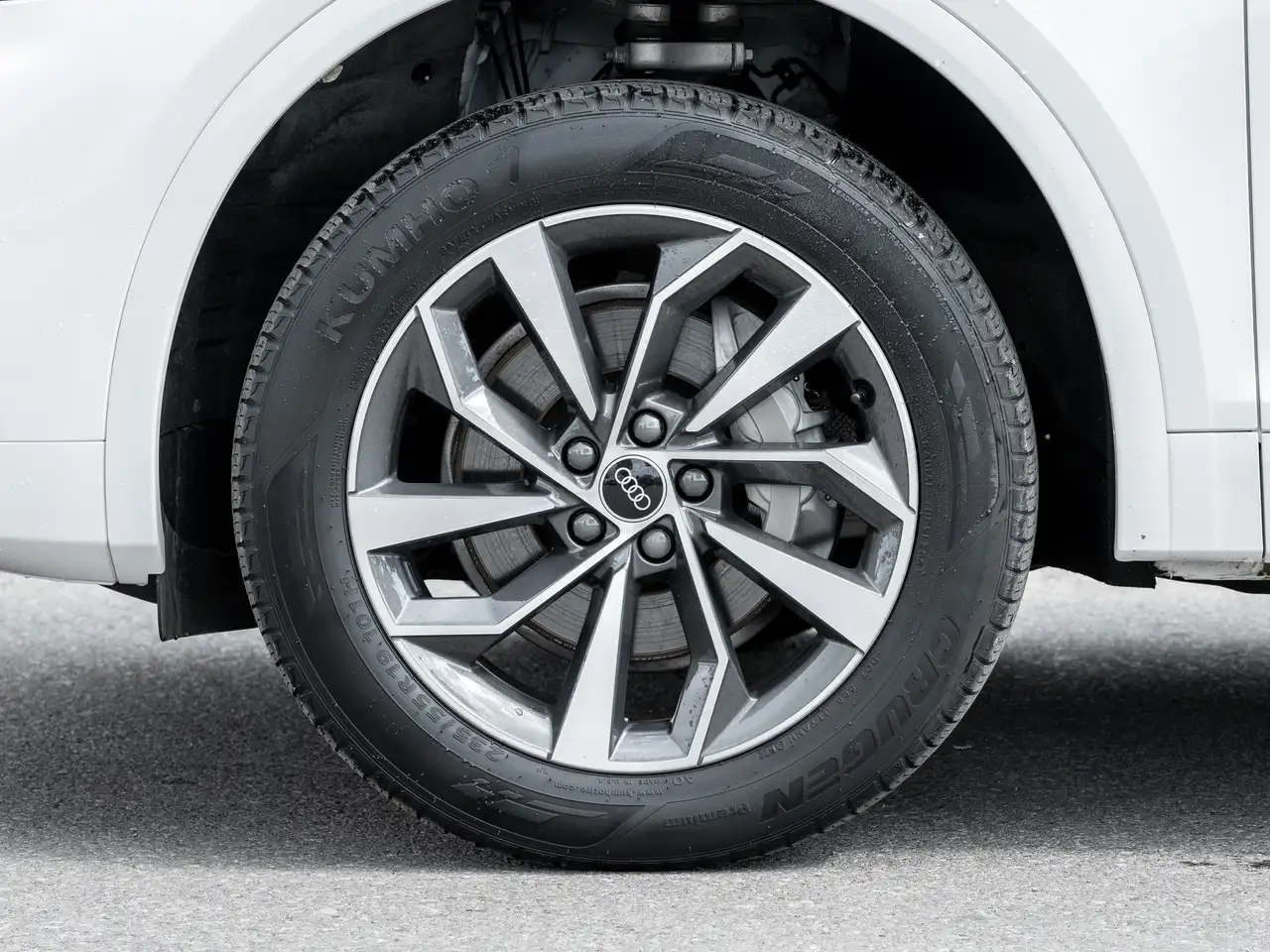 Audi Q5 - Image 4