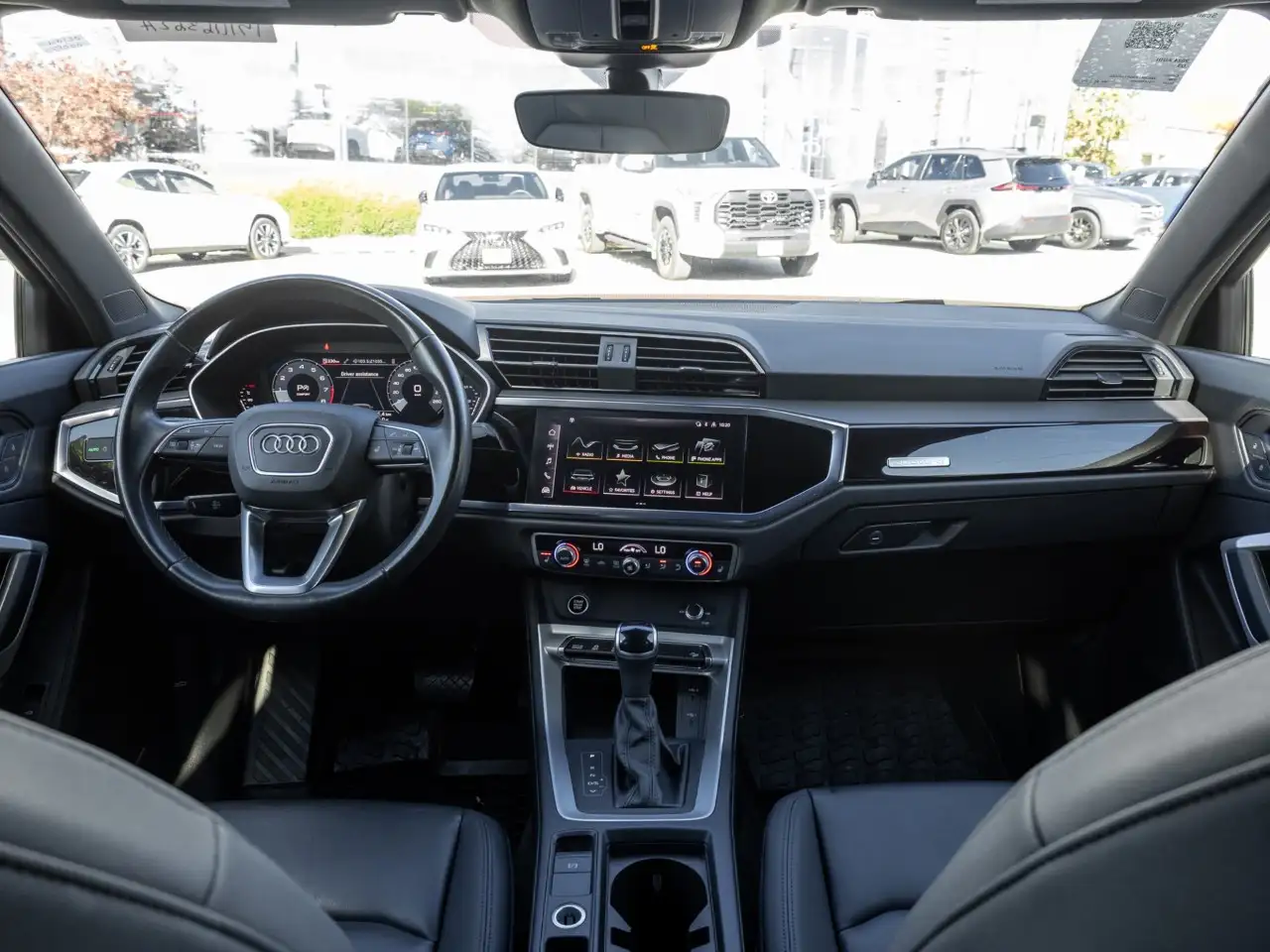 Audi Q3 - Image 24