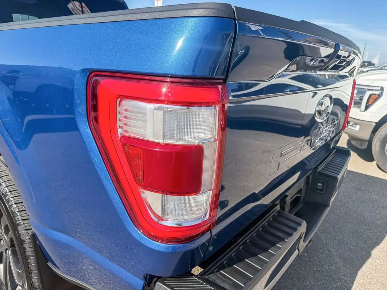 Ford F-150 - Image 11