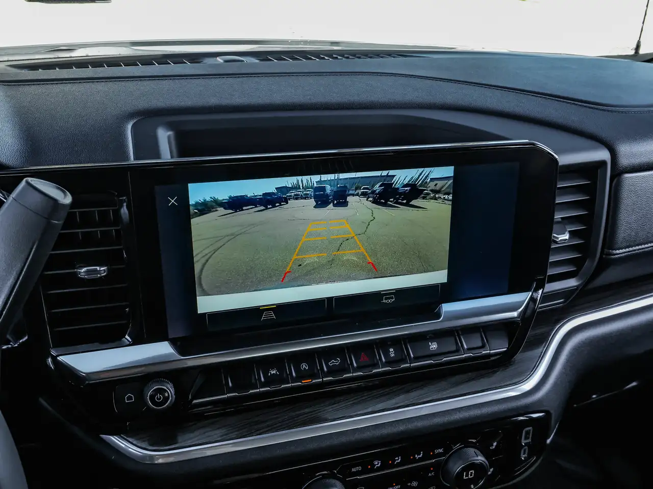 Chevrolet Silverado 1500 - Image 29
