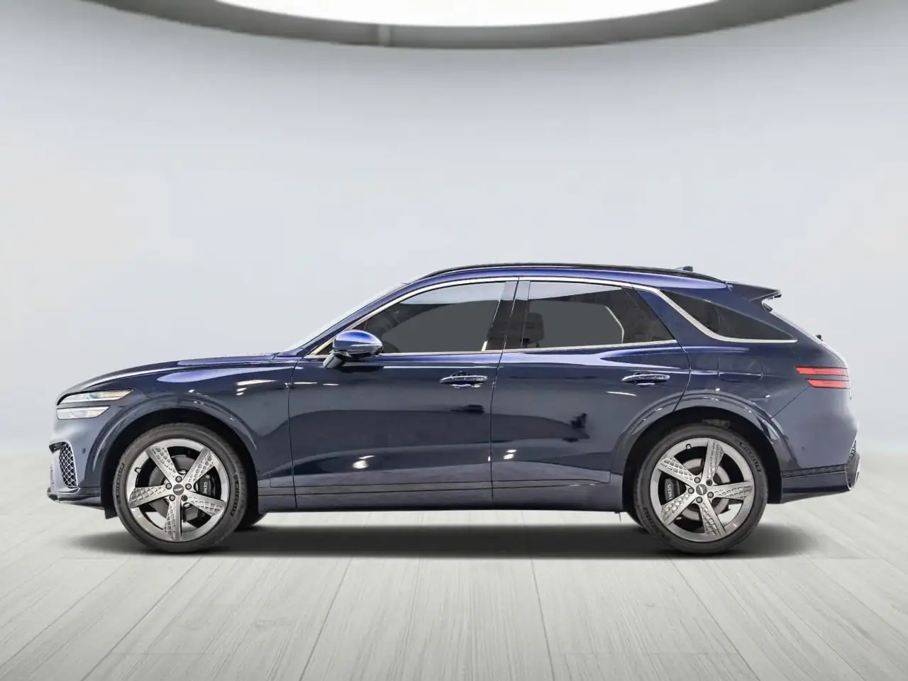 Genesis GV70 - Image 3