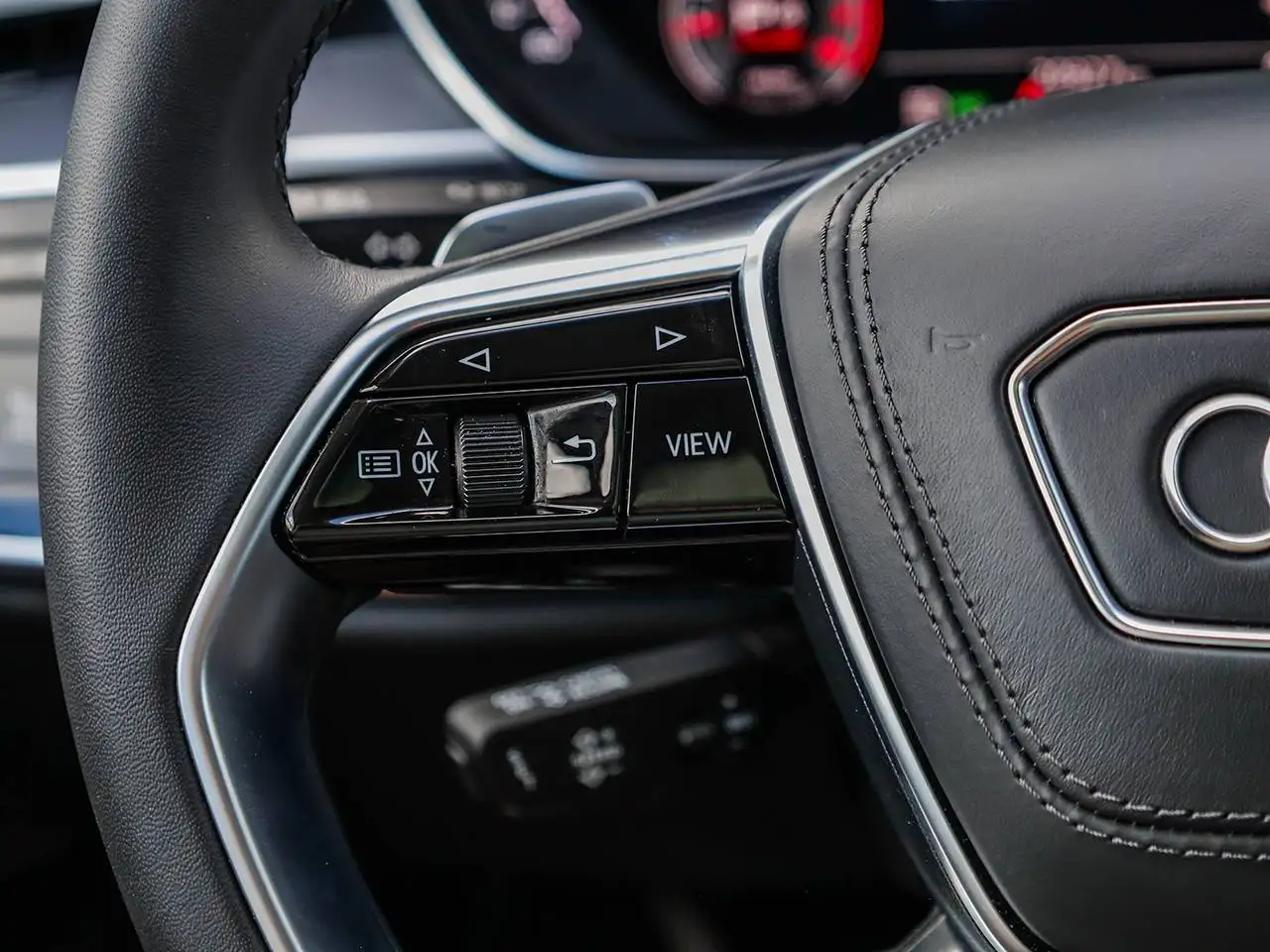 Audi A8 - Image 20