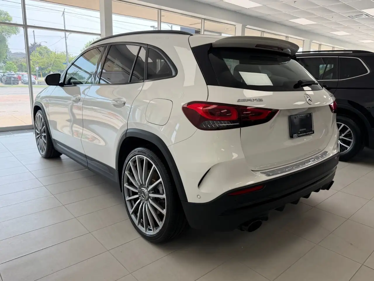 Mercedes-Benz GLA - Image 10