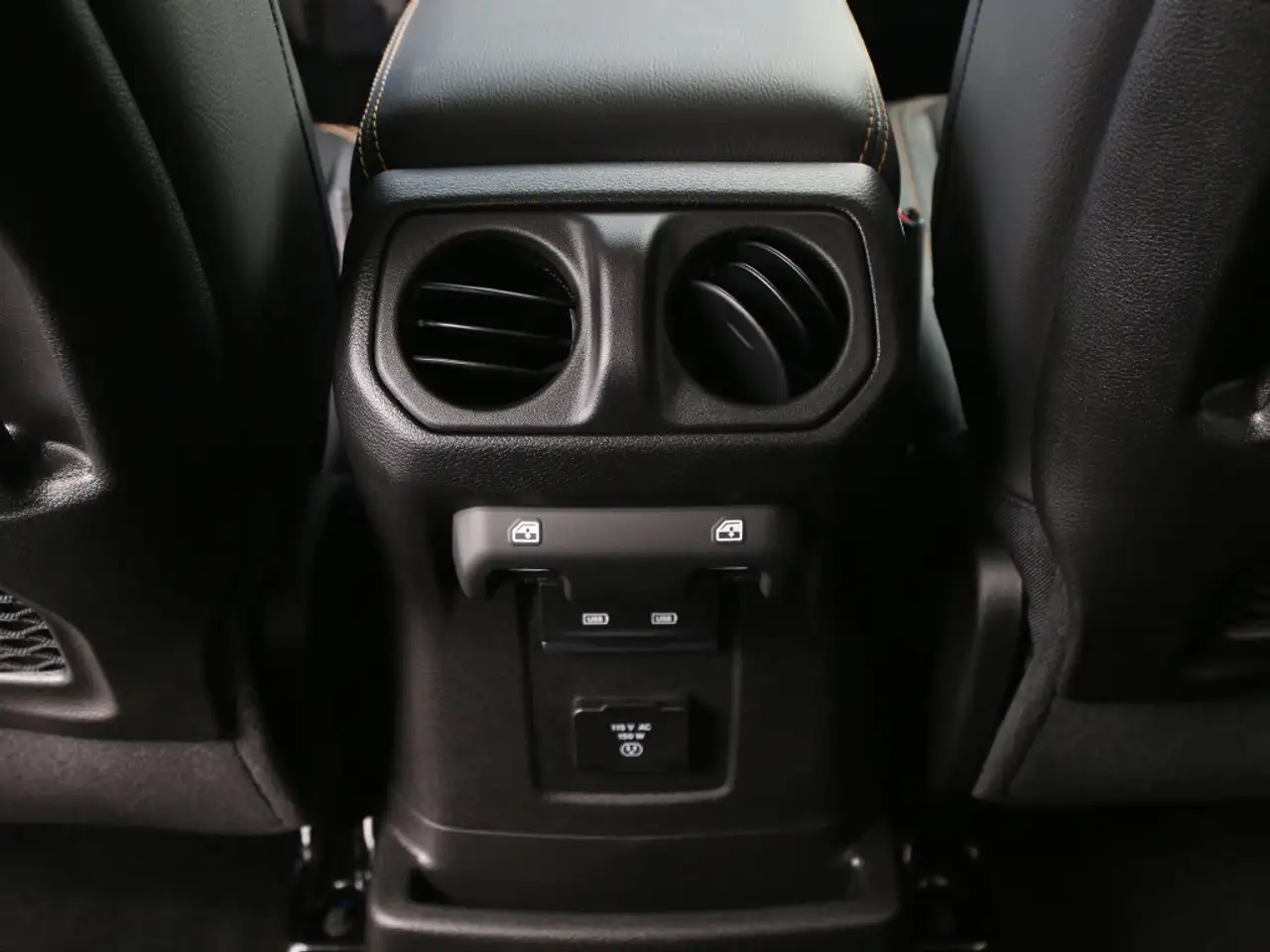 Jeep Wrangler - Image 22