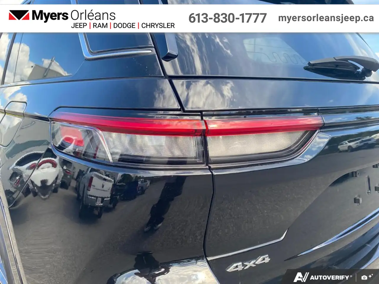 Jeep Grand Cherokee - Image 12