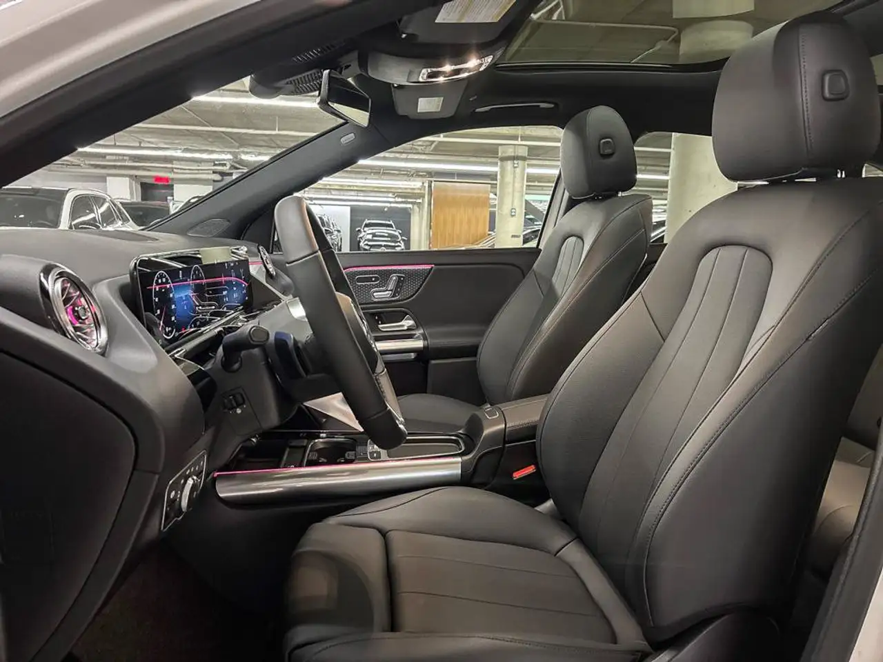 Mercedes-Benz GLA - Image 12