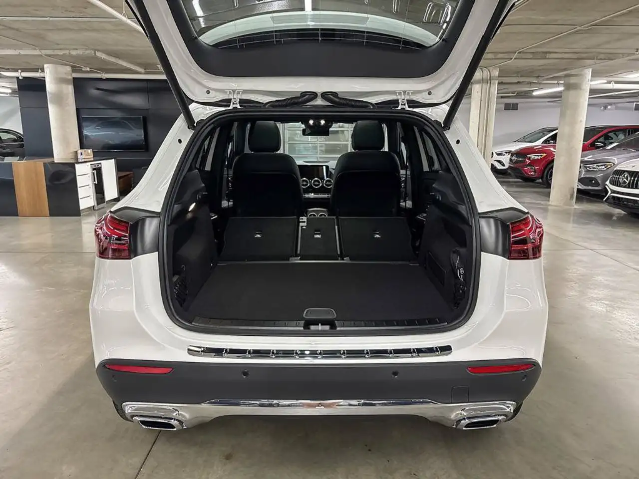 Mercedes-Benz GLA - Image 26