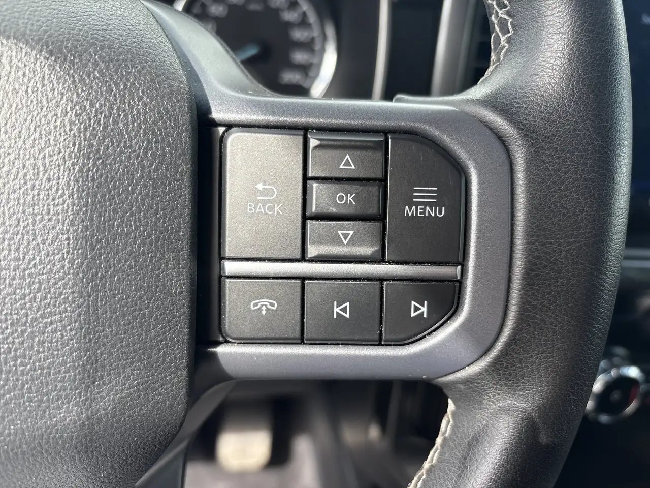 Ford F-150 - Image 22
