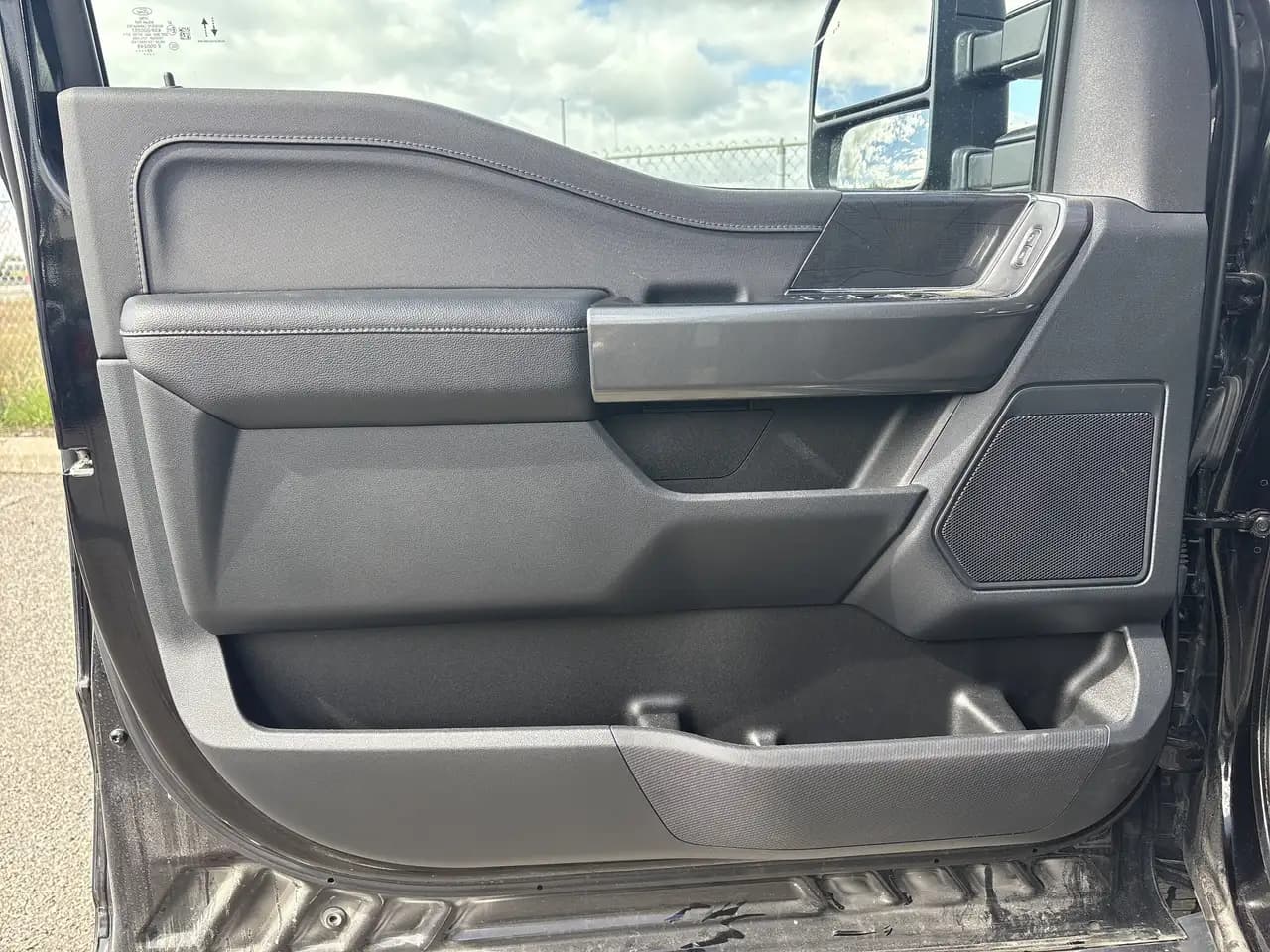 Ford F-150 - Image 16