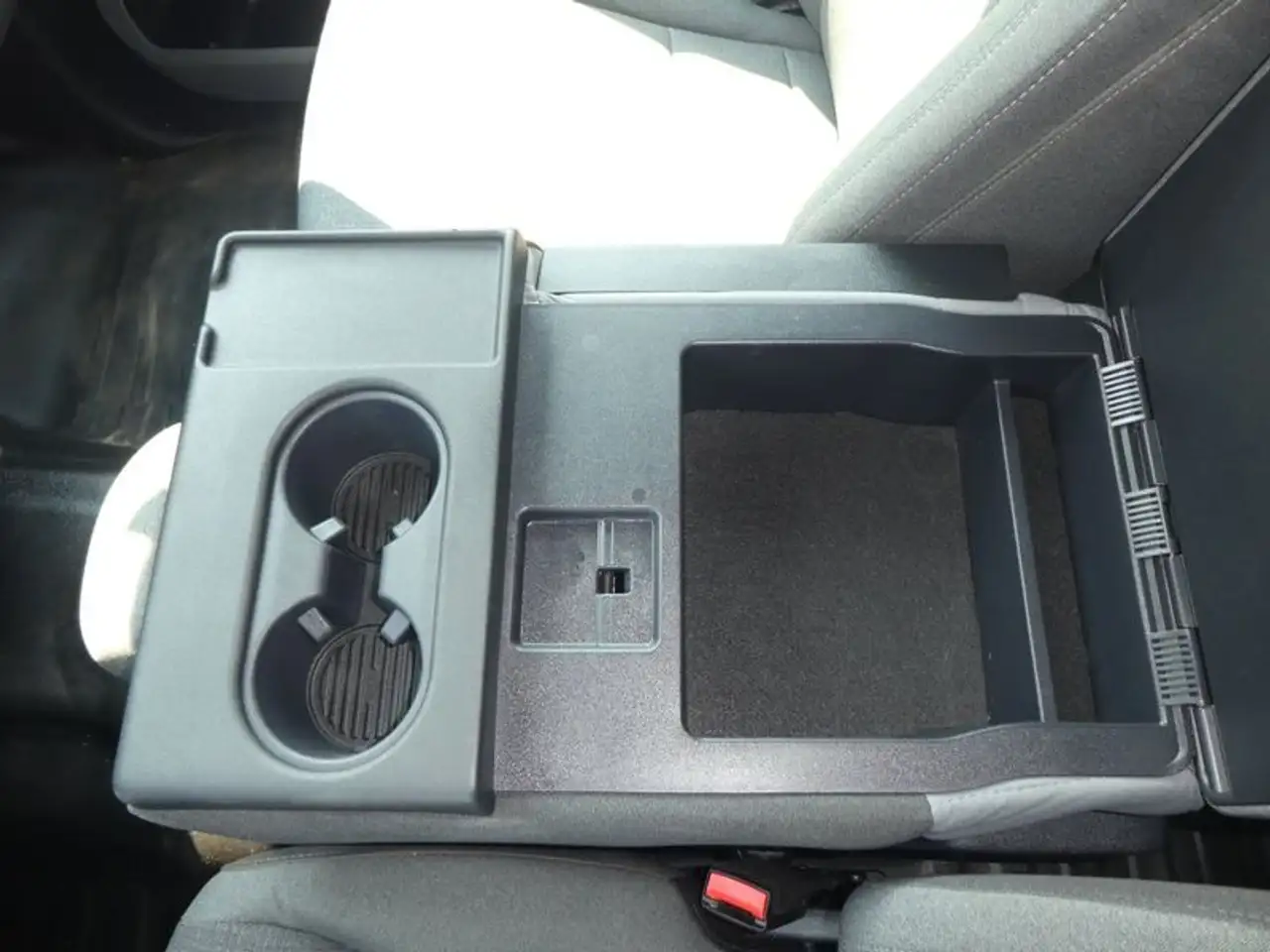 Ford F-150 - Image 16