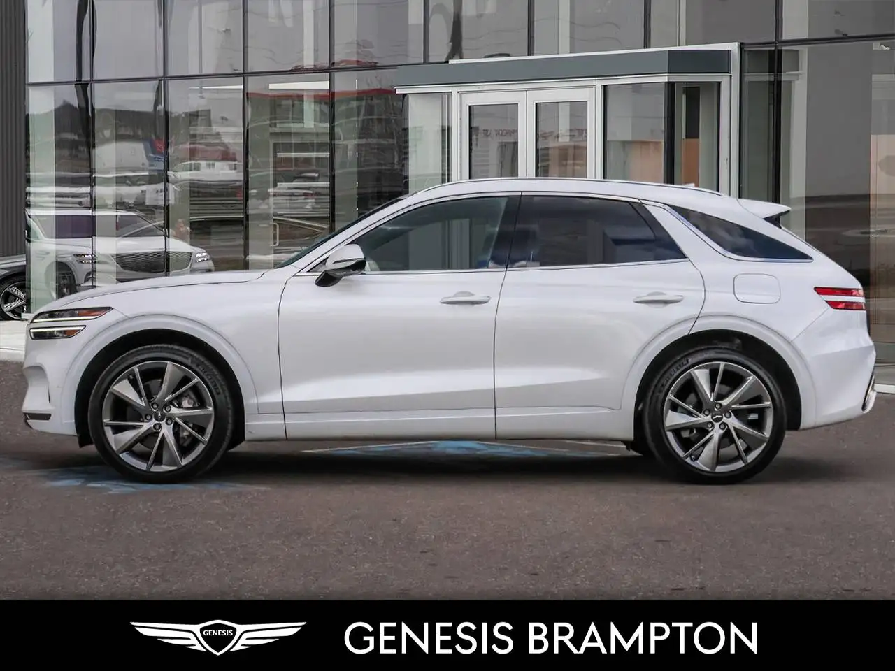 Genesis GV70 - Image 3