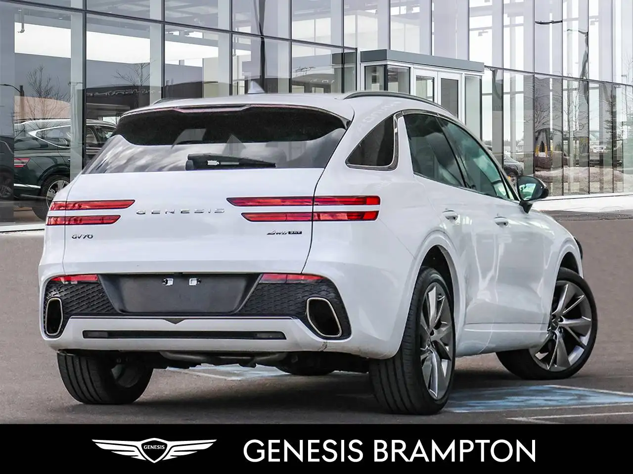 Genesis GV70 - Image 2