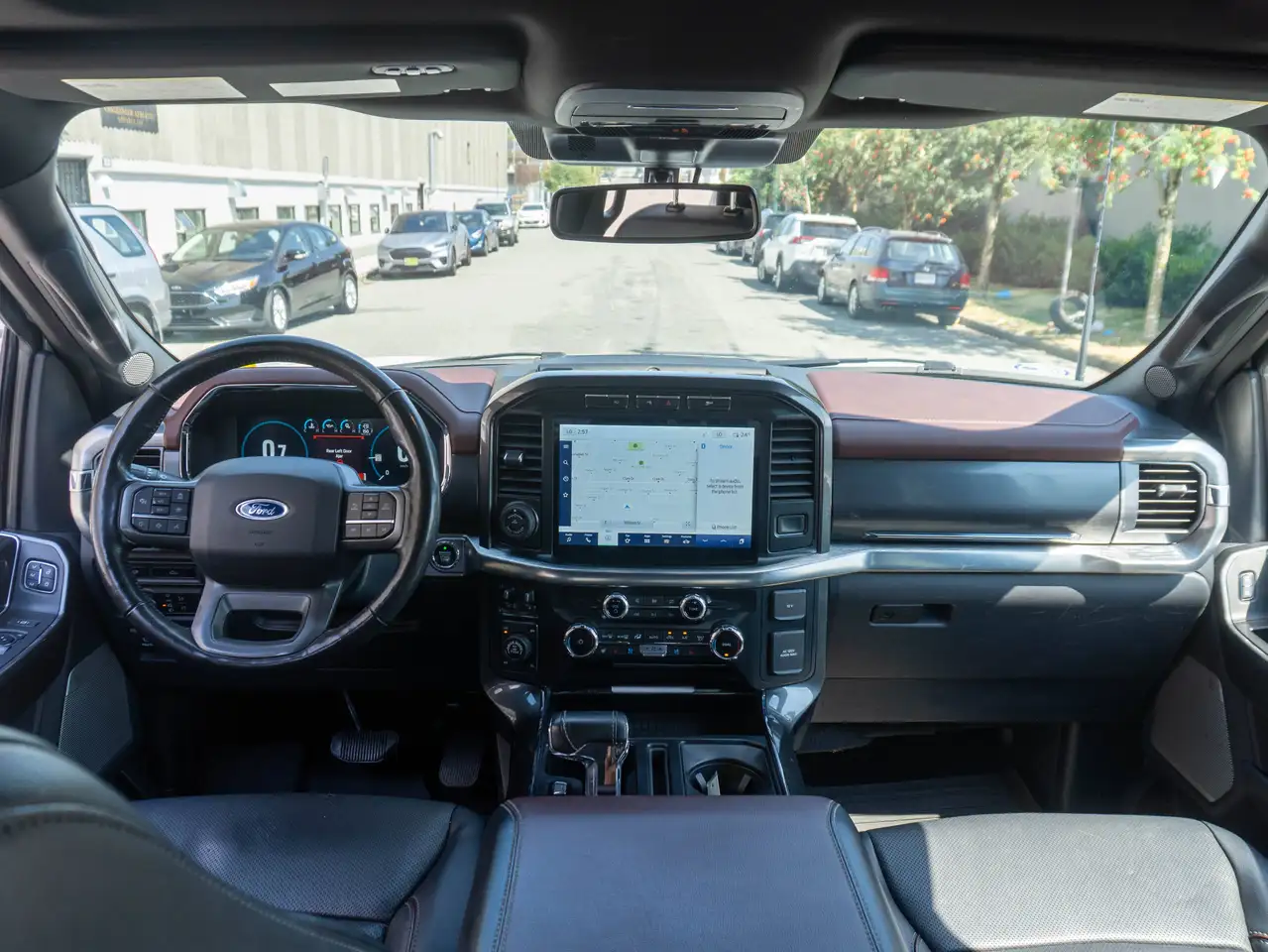 Ford F-150 - Image 25