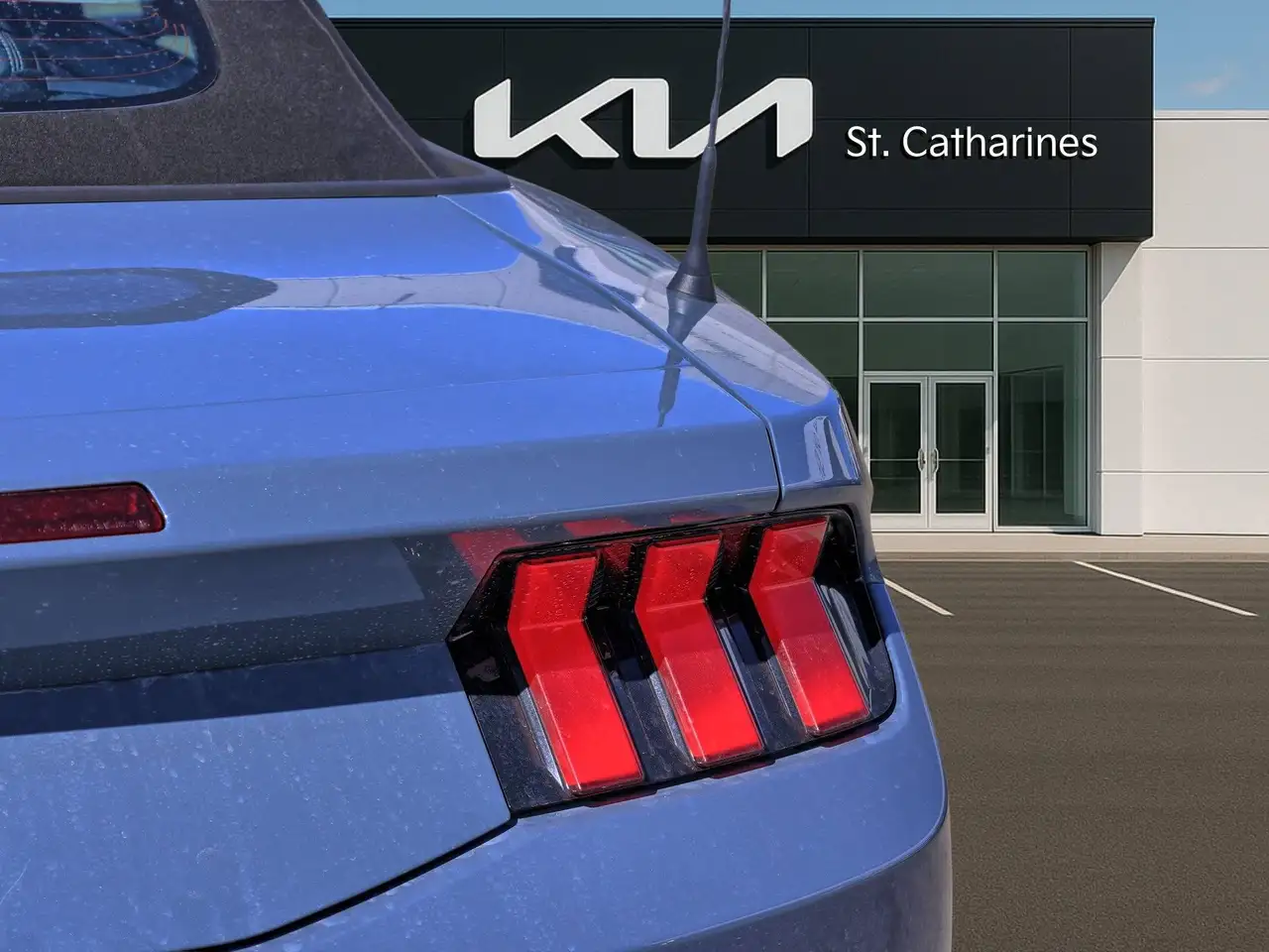 Ford Mustang - Image 27