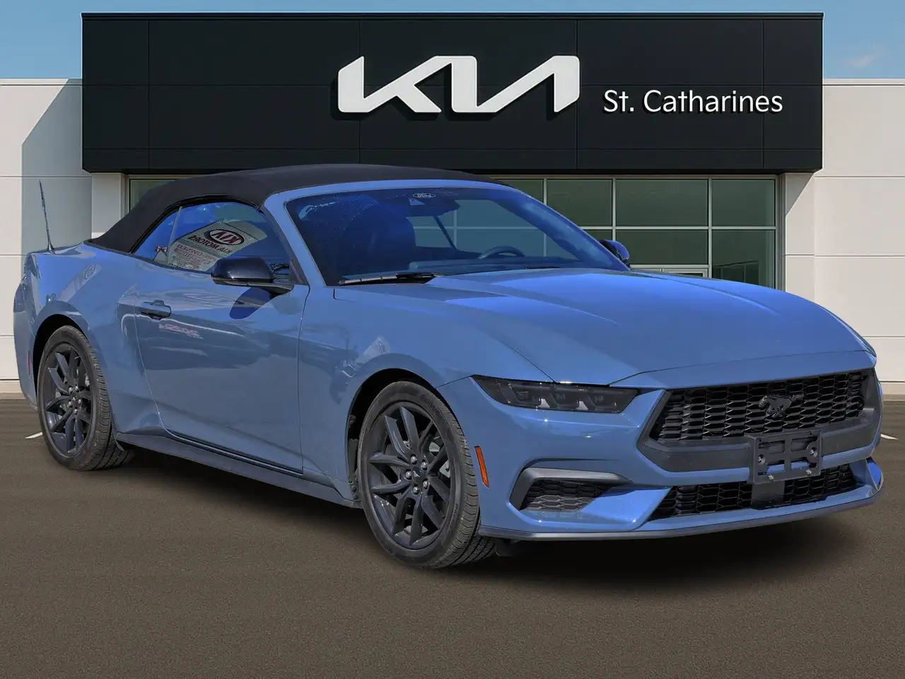 Ford Mustang - Image 6