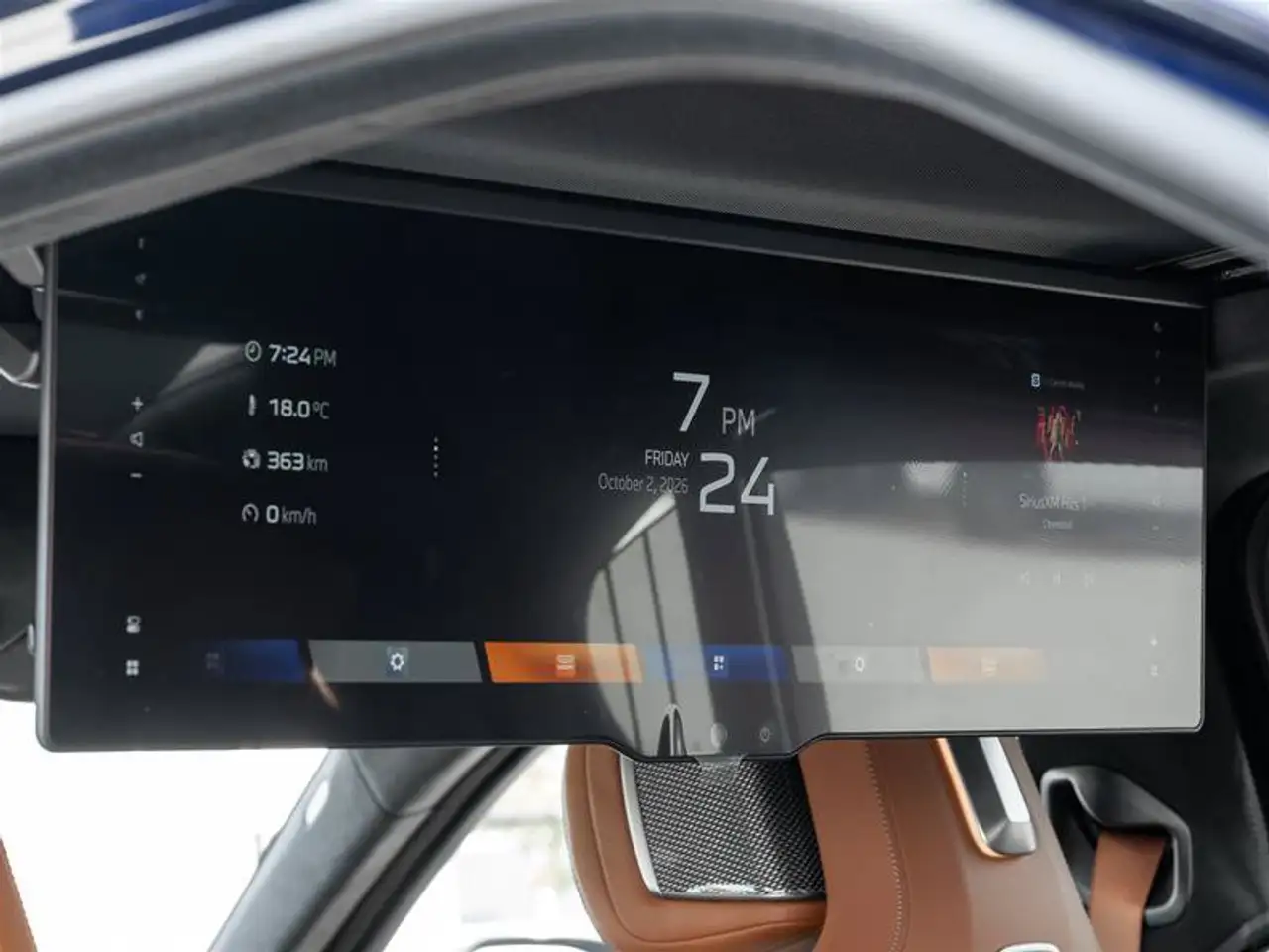 BMW 7 Series - Image 33