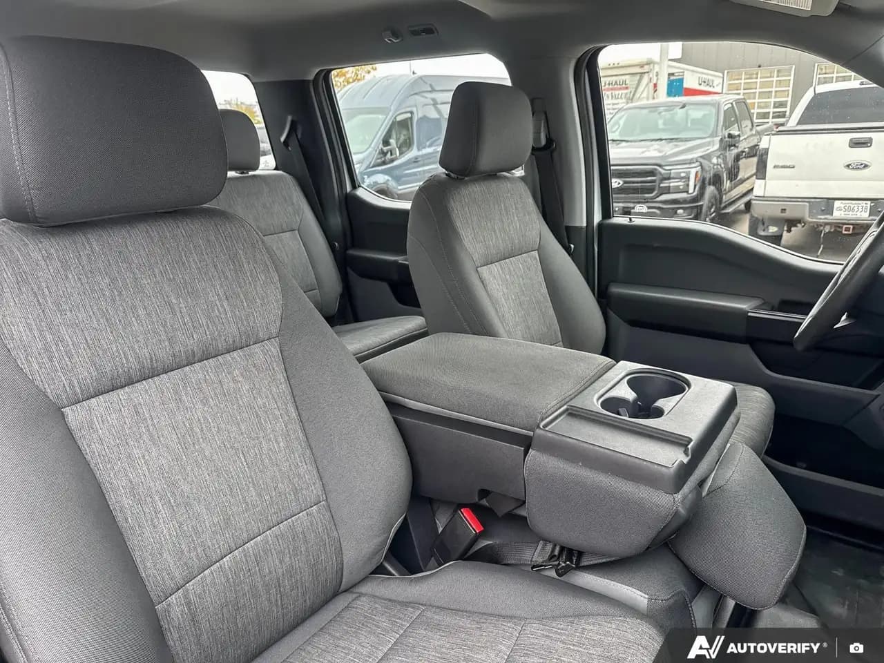 Ford F-150 - Image 22