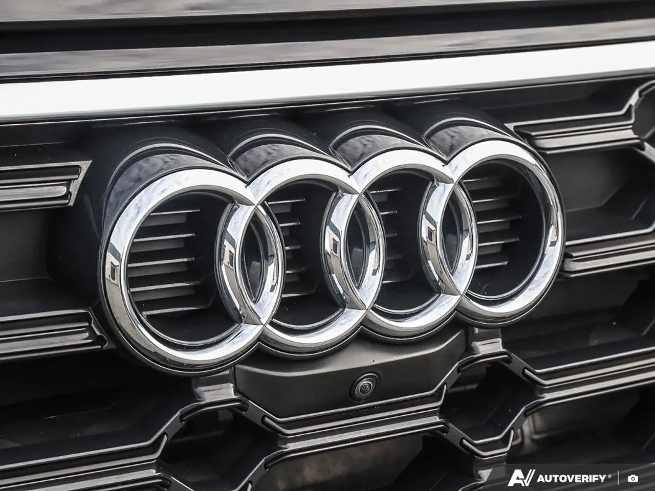 Audi Q5 - Image 13
