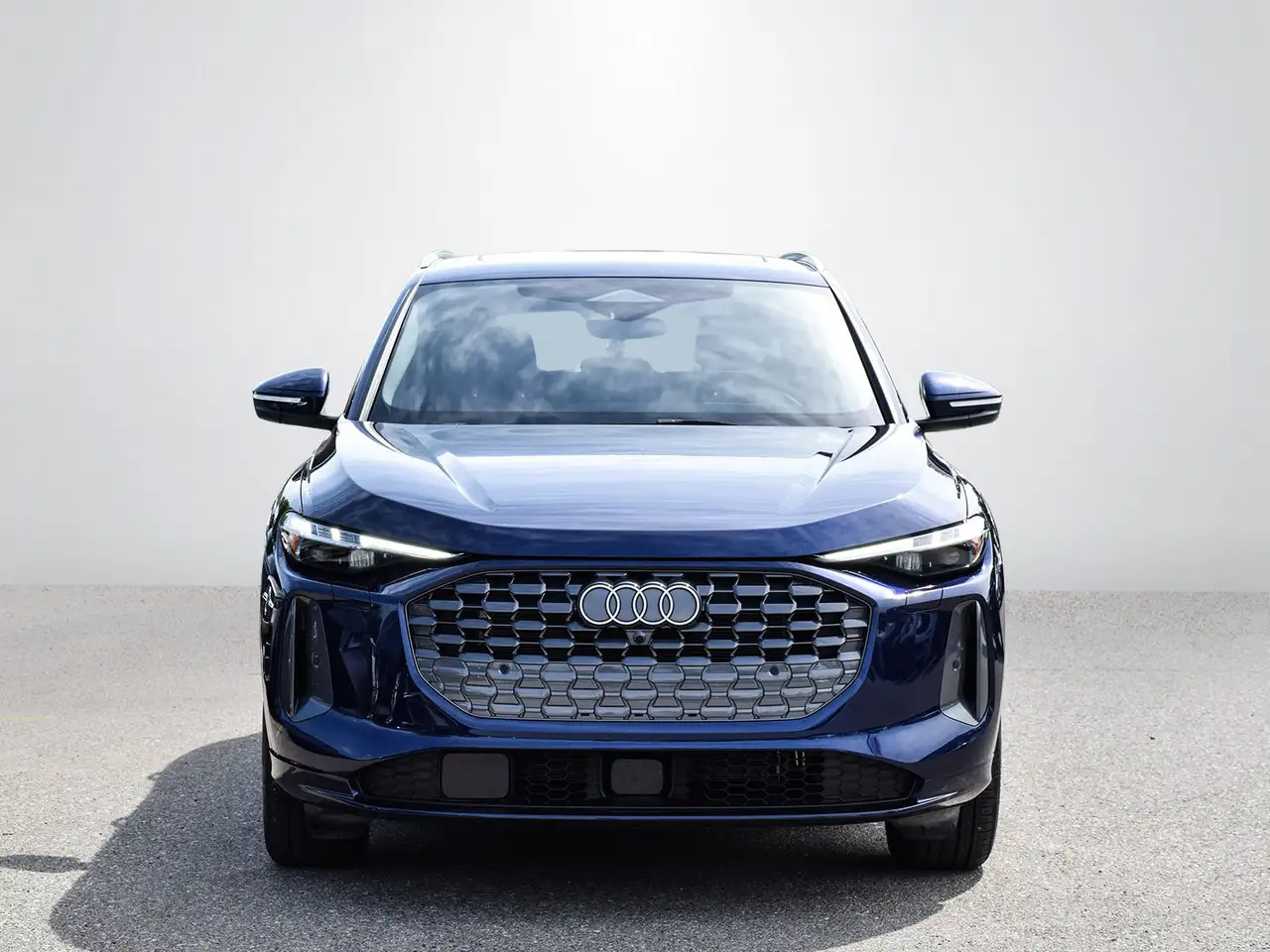Audi Q5 - Image 2