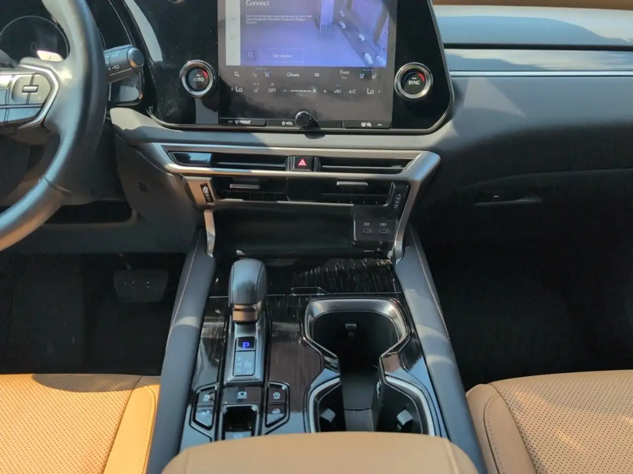 Lexus RX - Image 15
