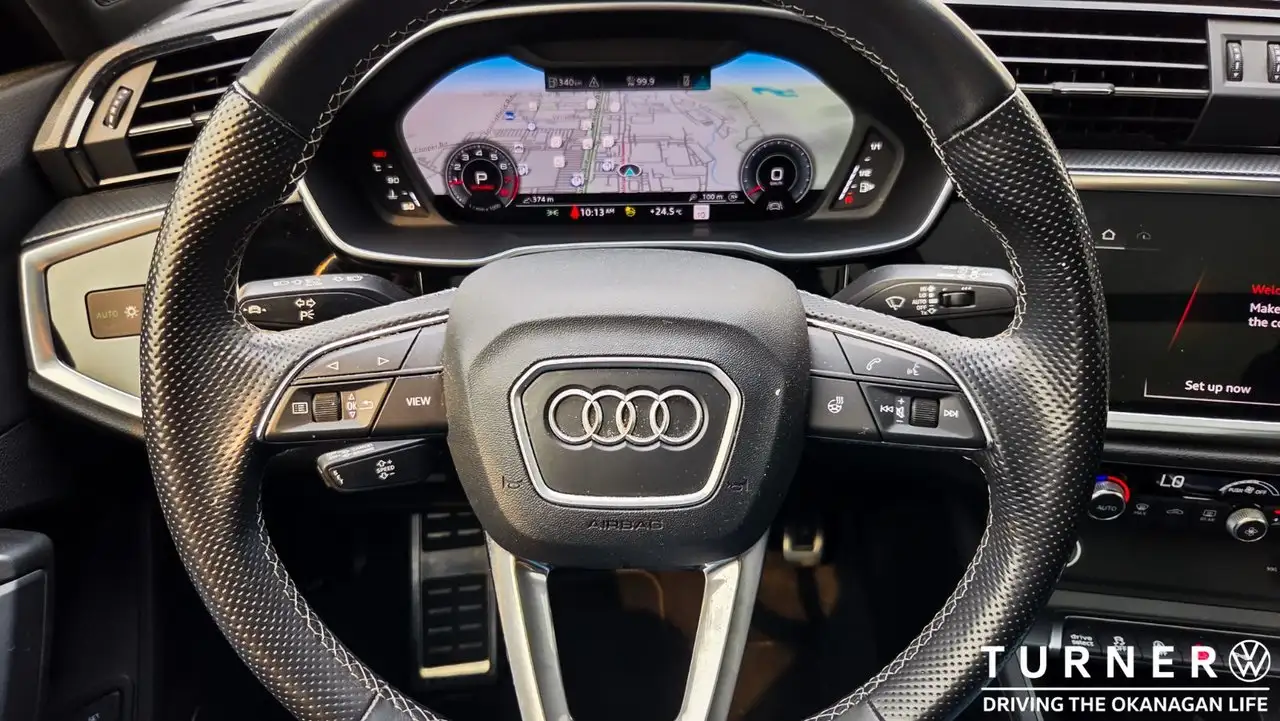 Audi Q3 - Image 16