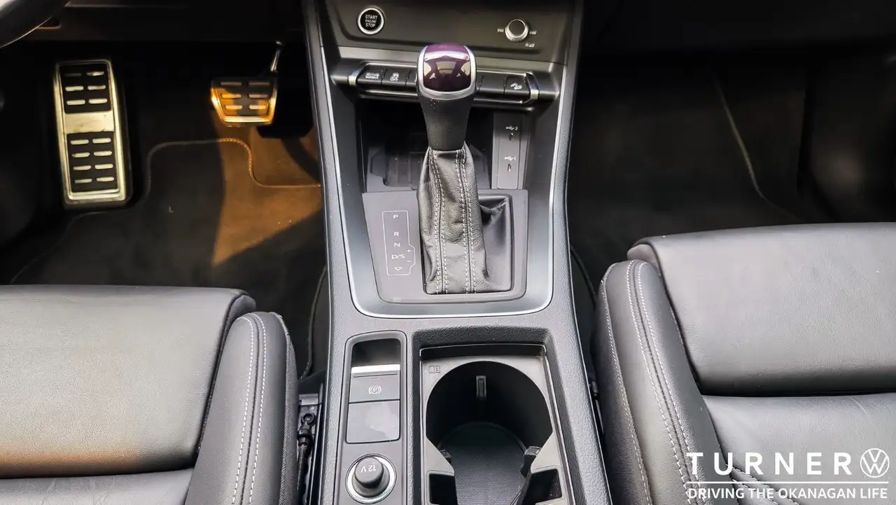 Audi Q3 - Image 15