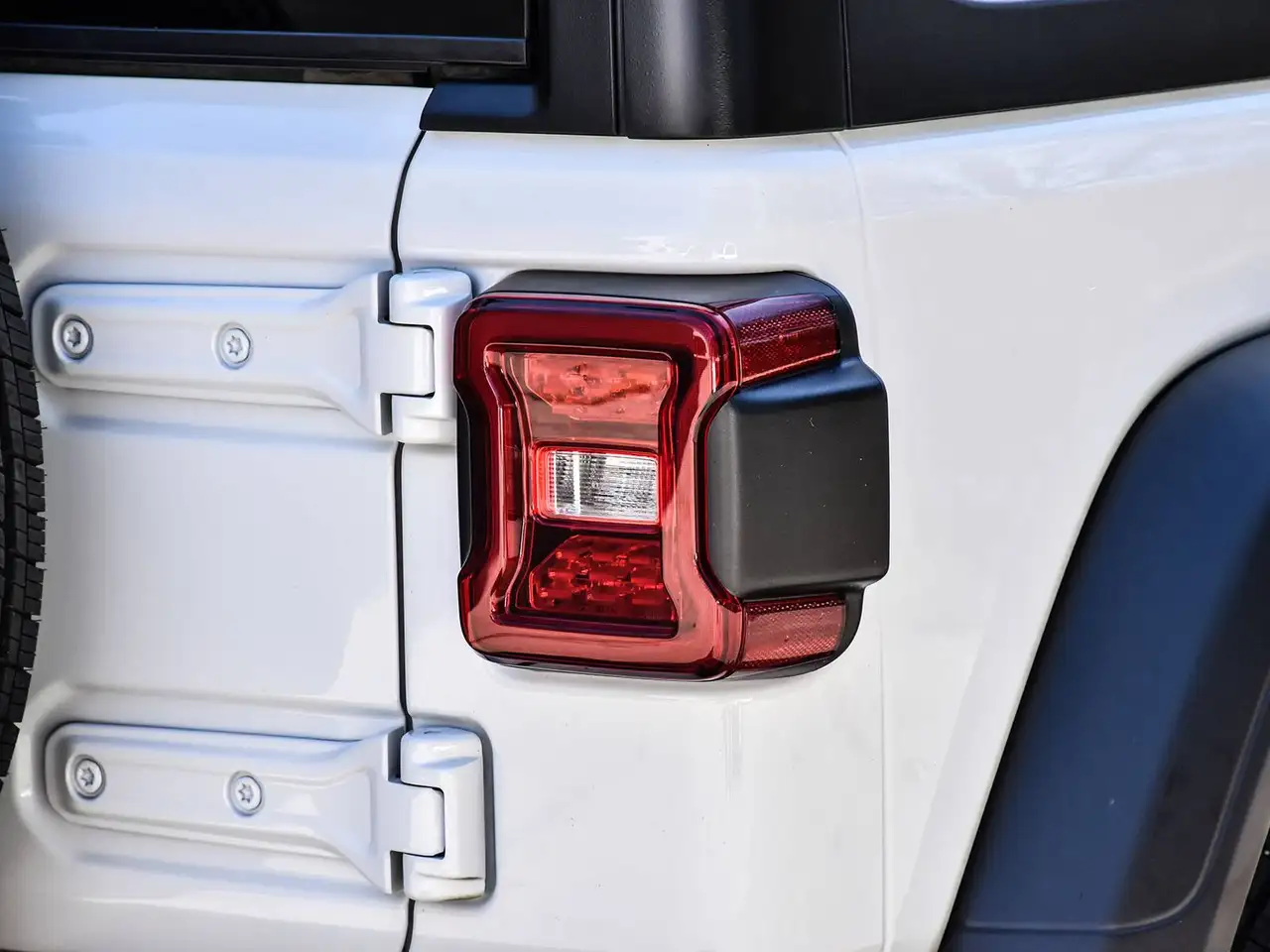 Jeep Wrangler - Image 7