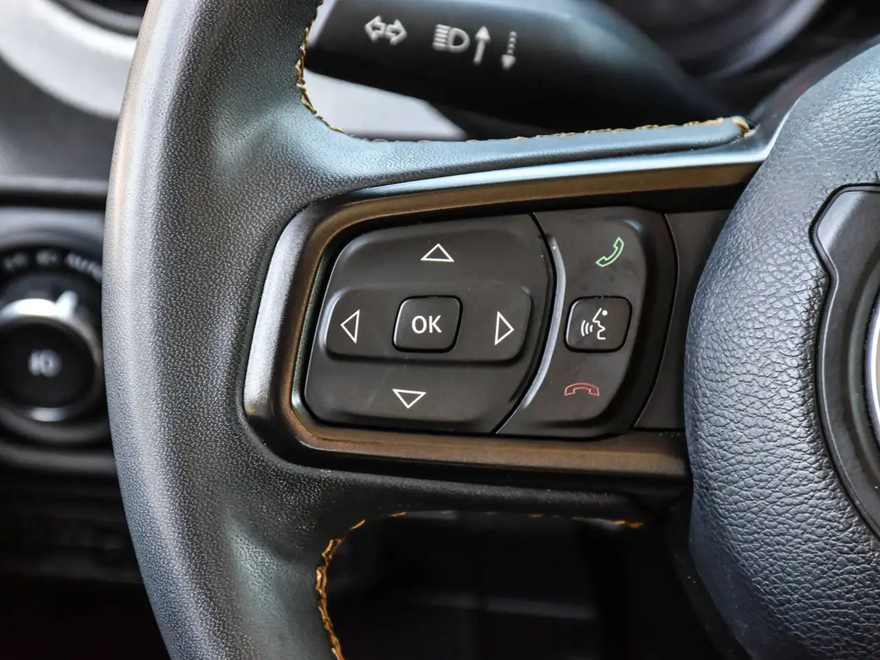 Jeep Wrangler - Image 18