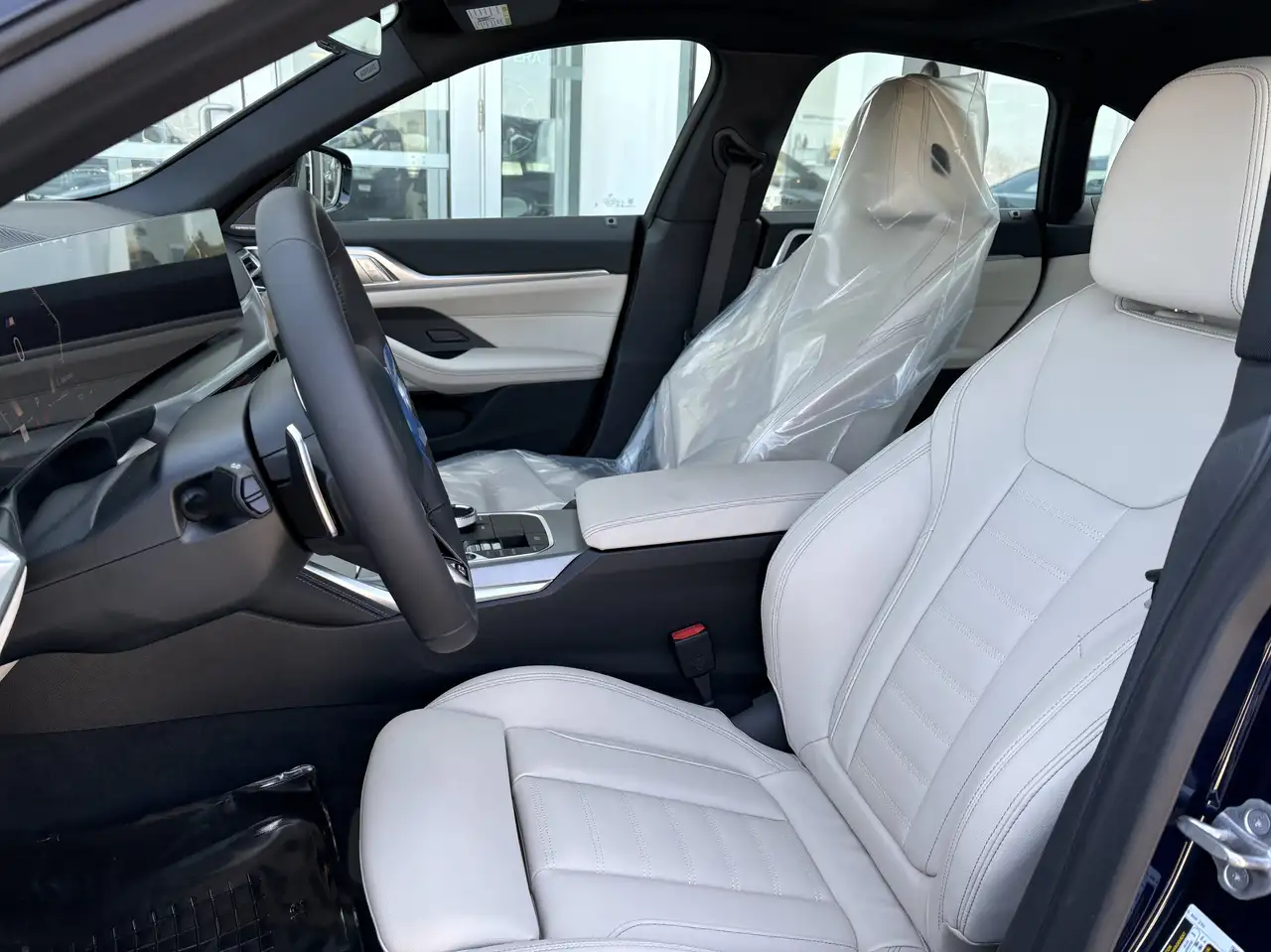 BMW 4 Series - Image 16