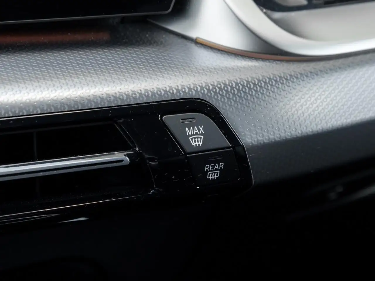 BMW X1 - Image 21