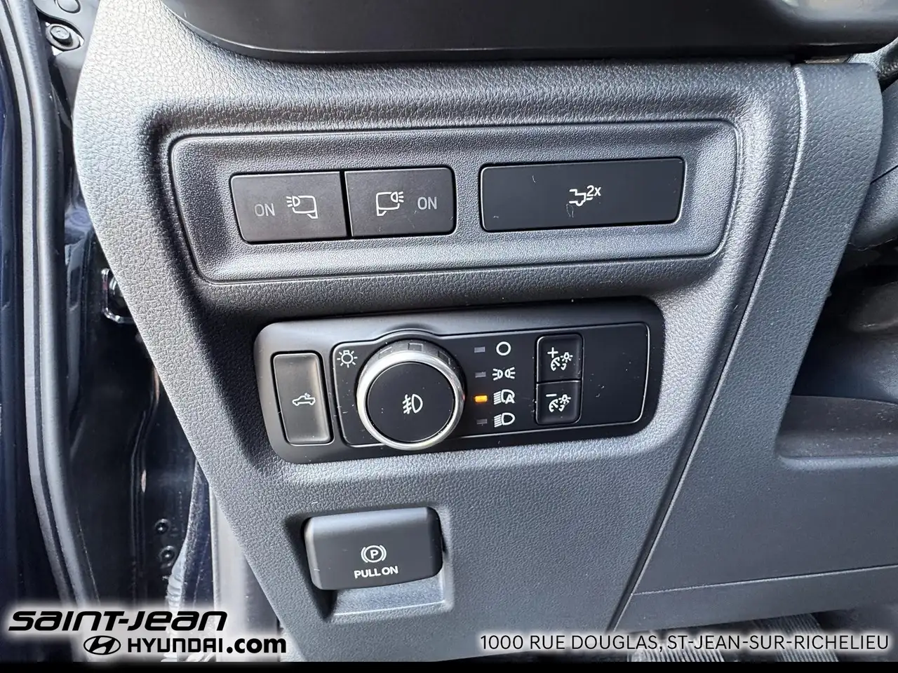 Ford F-150 - Image 10