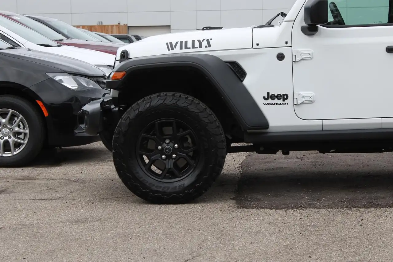 Jeep Wrangler - Image 9